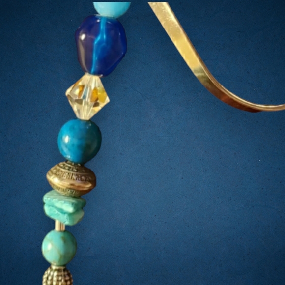 Delicate Silver, Blue & Turquoise Hand Crafted Beaded Keychain - Picture 2 of 6